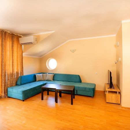 Hotel House With Garden Pomorie Esterno foto