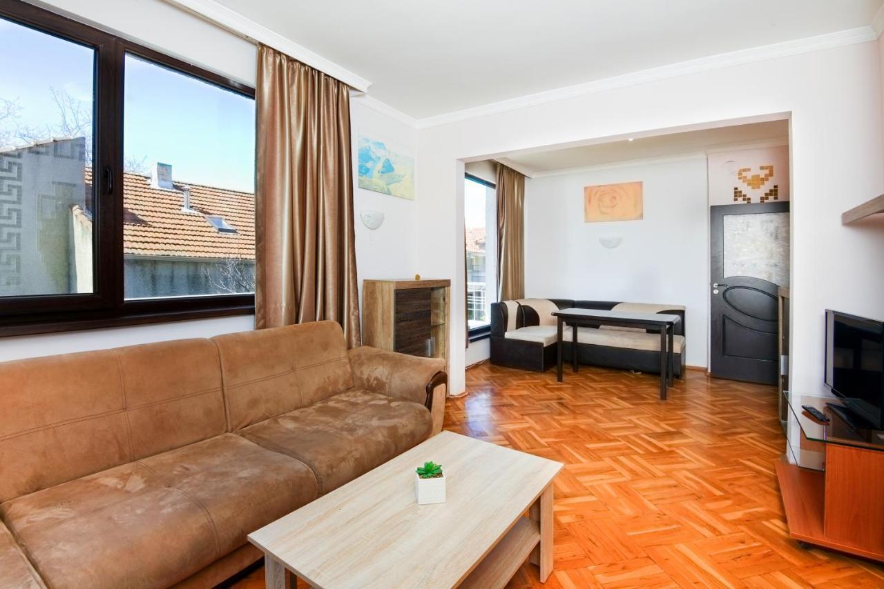 Hotel House With Garden Pomorie Esterno foto