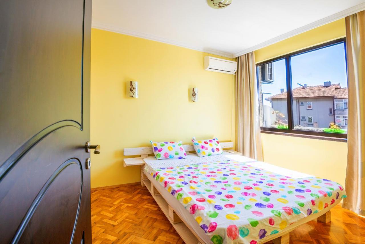 Hotel House With Garden Pomorie Esterno foto