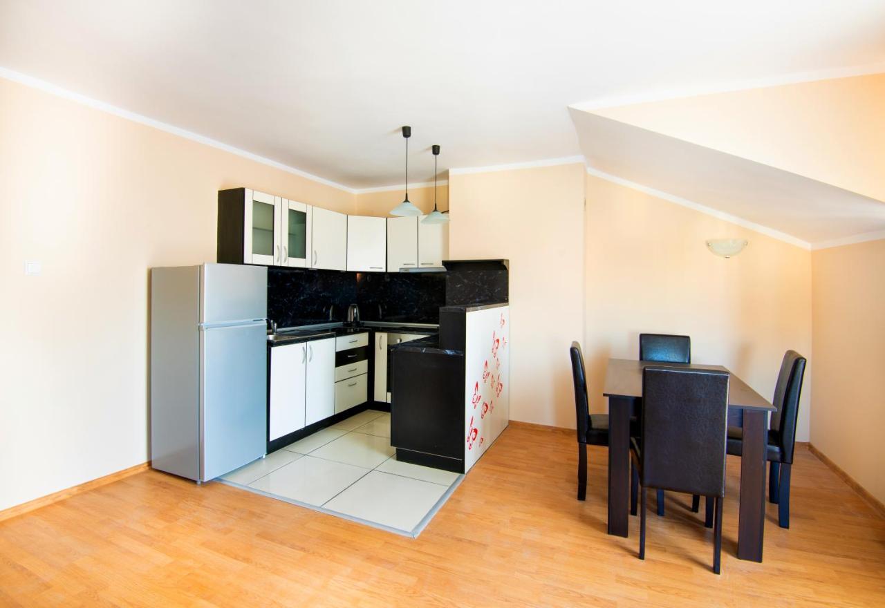 Hotel House With Garden Pomorie Esterno foto