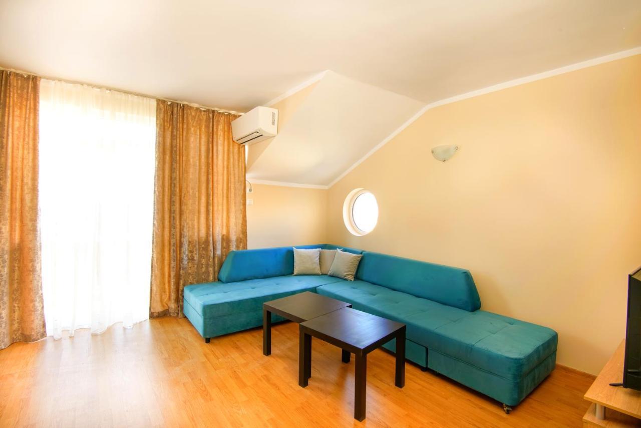 Hotel House With Garden Pomorie Esterno foto