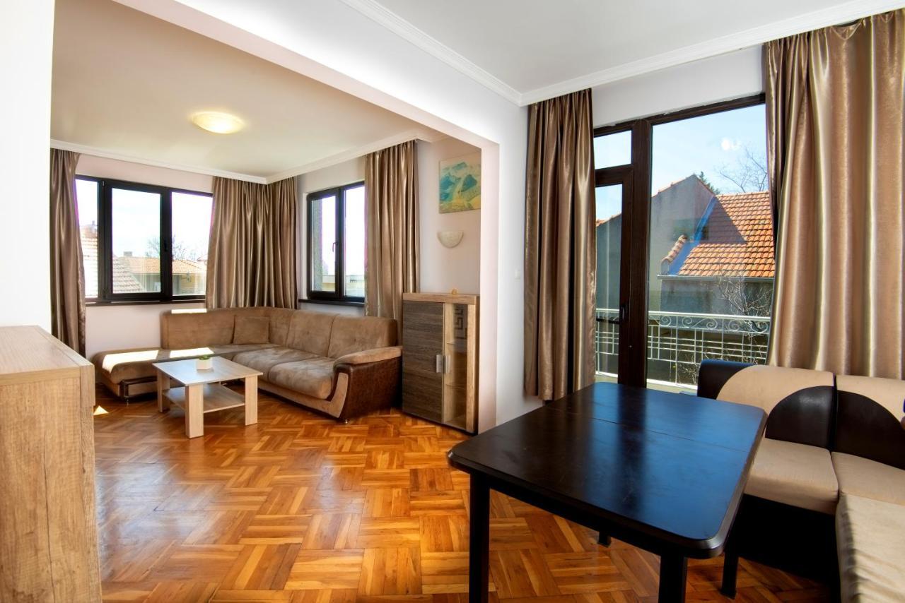Hotel House With Garden Pomorie Esterno foto