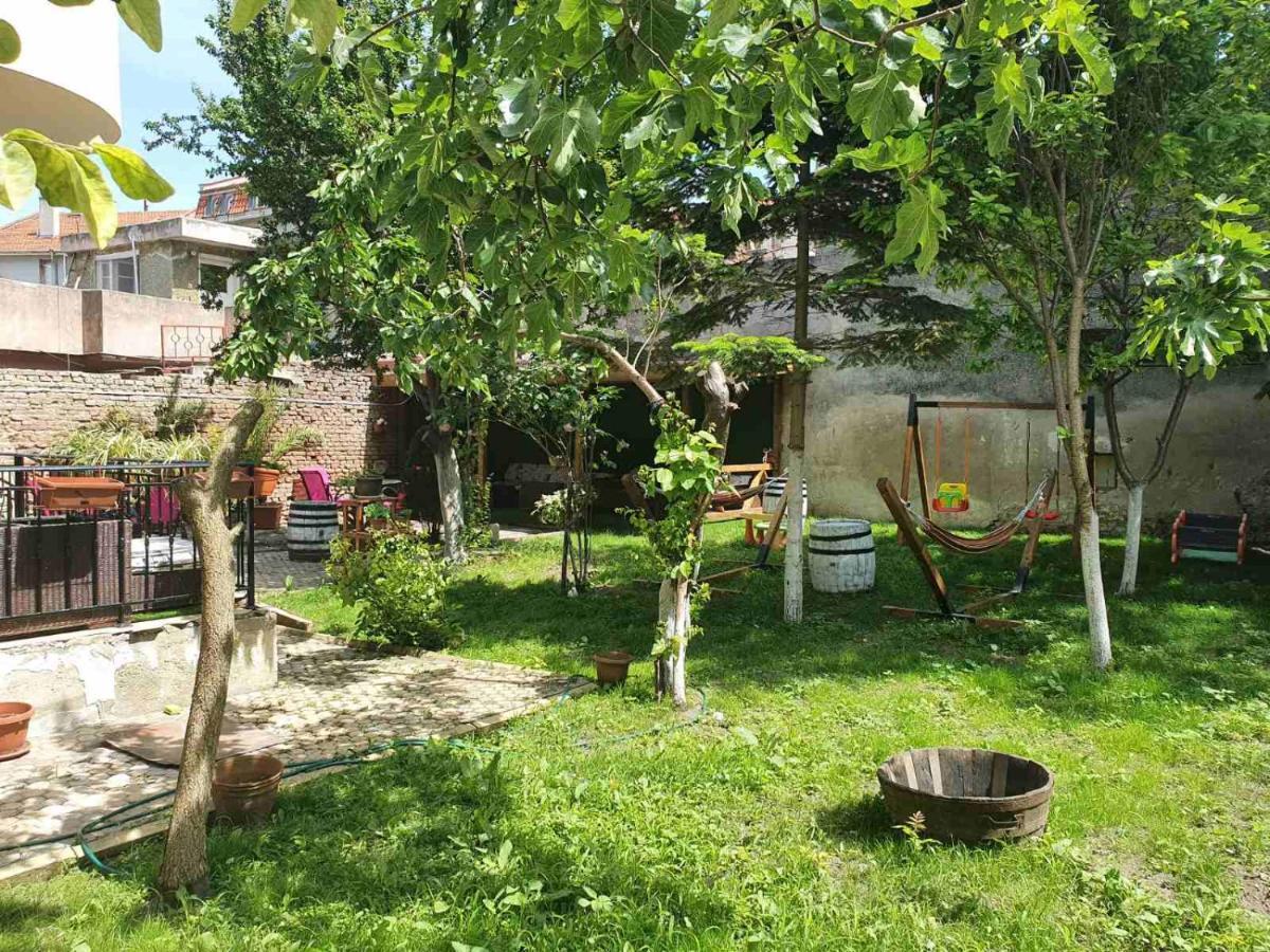 Hotel House With Garden Pomorie Esterno foto